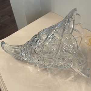 Cornucopia Horn Of Plenty Centerpiece Crystal Vase